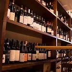 L'aromatario فندق مبيت وإفطار نيف