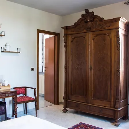 L'aromatario Panzió