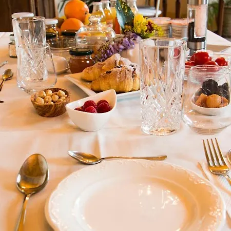 Alojamento de Acomodação e Pequeno-almoço L'aromatario