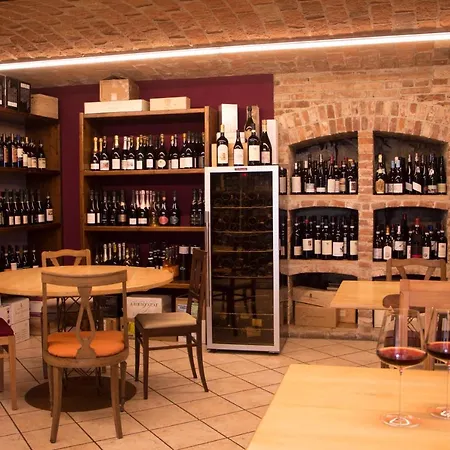 L'aromatario לינה וארוחת בוקר נייבה