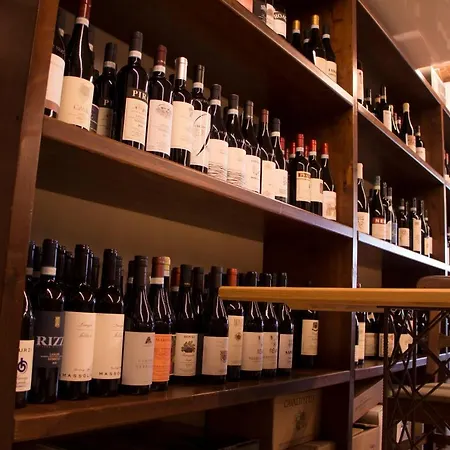 L'aromatario Alojamento de Acomodação e Pequeno-almoço Neive