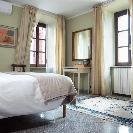 L'aromatario לינה וארוחת בוקר נייבה